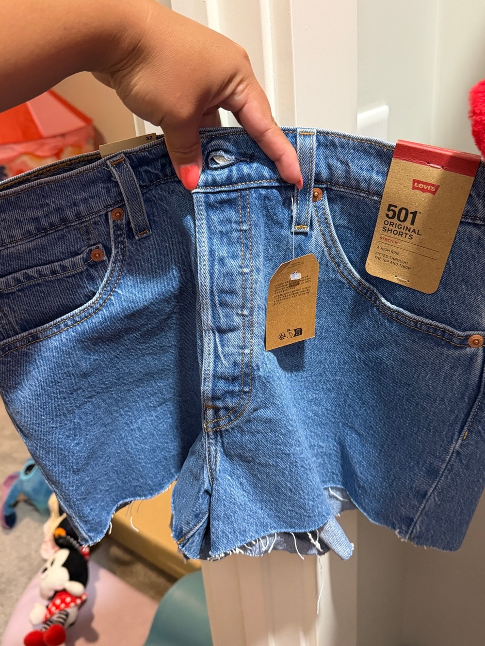 Levi's Women's 501 Denim Cutoff Shorts — Medium Blue